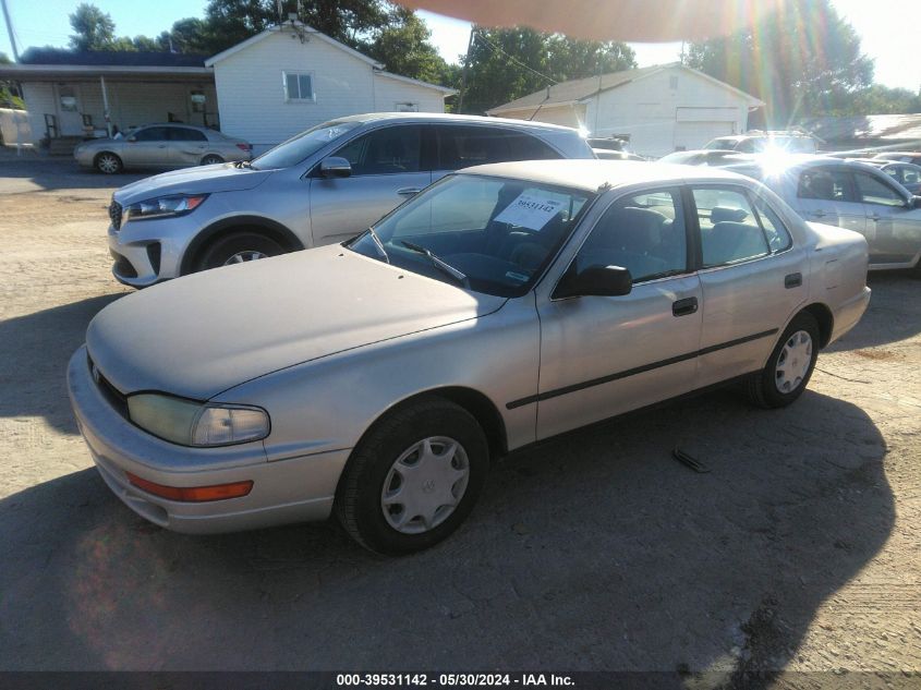 1992 Toyota Camry Dlx VIN: 4T1SK11E7NU052823 Lot: 39531142