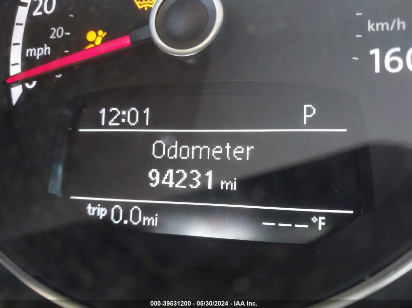 2013 Volkswagen Beetle 2.5L VIN: 3VWJX7AT0DM671007 Lot: 39531200