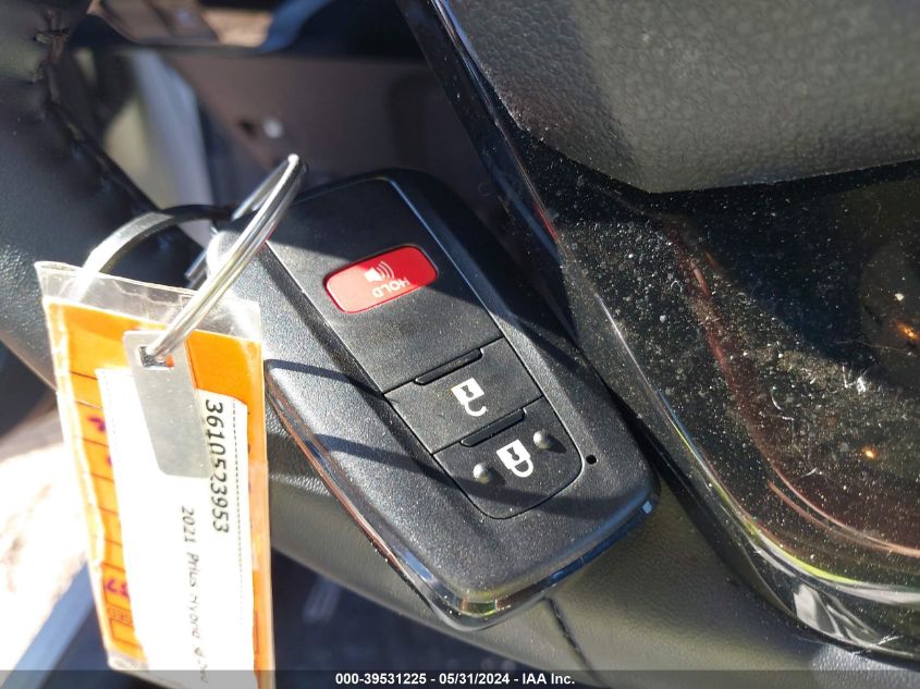 2021 Toyota Prius Xle VIN: JTDKAMFU2M3127537 Lot: 39531225