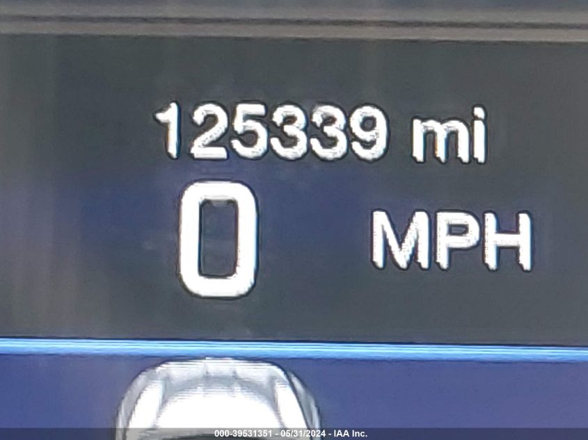 2016 Chrysler 200 C VIN: 1C3CCCCB8GN100738 Lot: 39531351