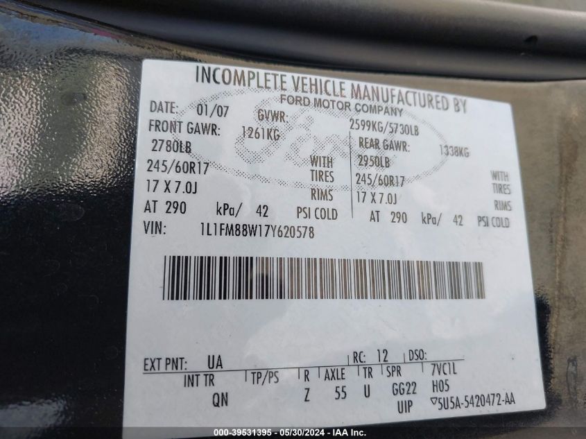 2007 Lincoln Town Car Executive VIN: 1L1FM88W17Y620578 Lot: 39531395