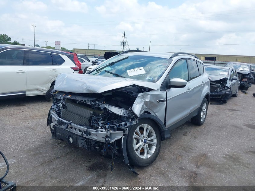 VIN 1FMCU0HD4JUD28732 2018 FORD ESCAPE SEL