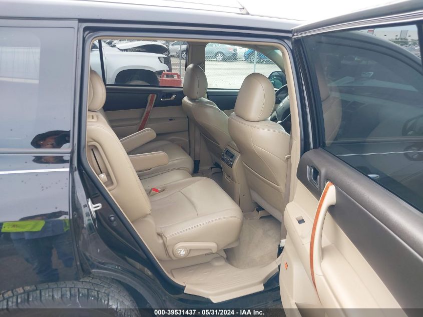 2010 Toyota Highlander Limited V6 VIN: 5TDYK3EH4AS015791 Lot: 39531437