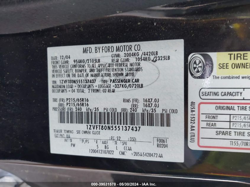 2005 Ford Mustang V6 Deluxe/V6 Premium VIN: 1ZVFT80N555137437 Lot: 39531578