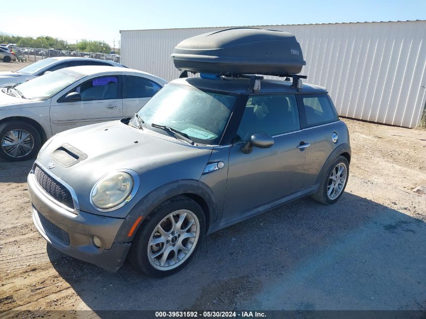 2010 Mini Cooper S VIN: WMWMF7C55ATX45193 Lot: 39531592