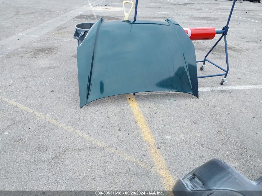 2003 Honda Cr-V Lx VIN: JHLRD68453C002015 Lot: 39531618