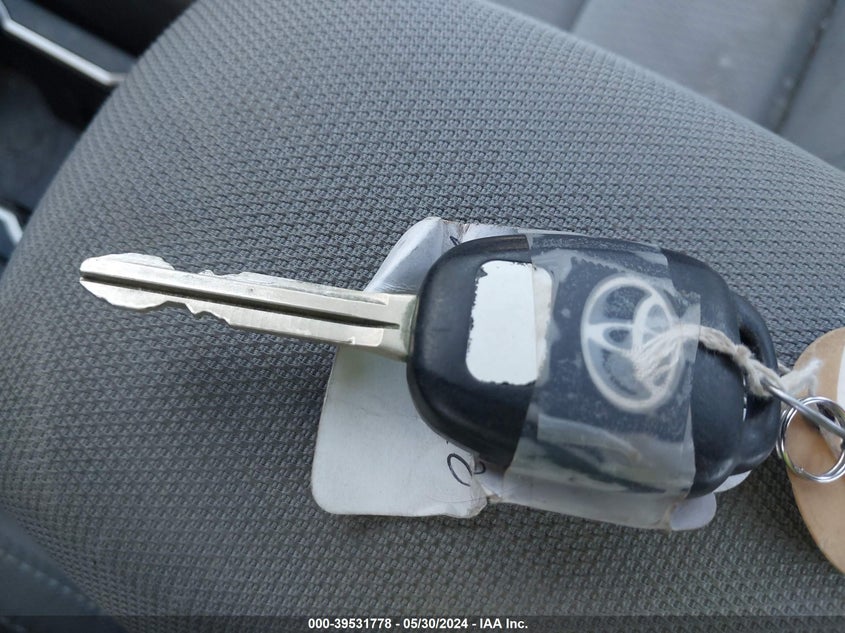 2014 Toyota Corolla Le VIN: 2T1BURHE3EC193680 Lot: 39531778