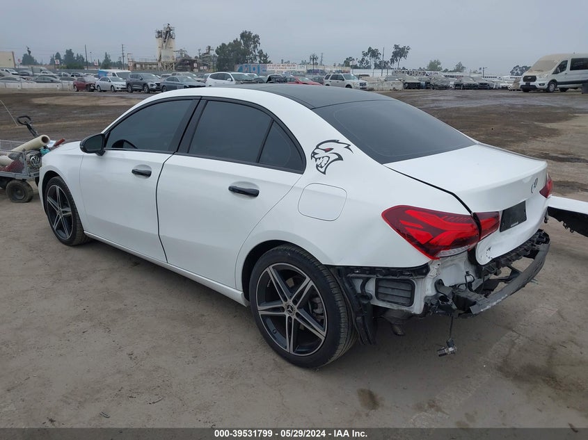 2019 Mercedes-Benz A 220 VIN: WDD3G4EB0KW029451 Lot: 39531799