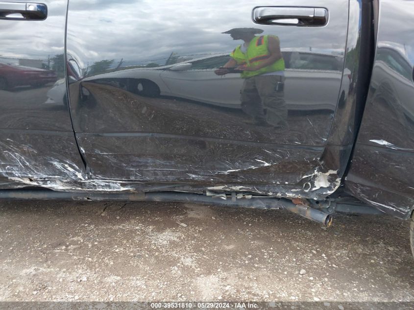 2017 Ram 1500 Big Horn 4X4 5'7 Box VIN: 3C6RR7LT7HG525759 Lot: 39531810