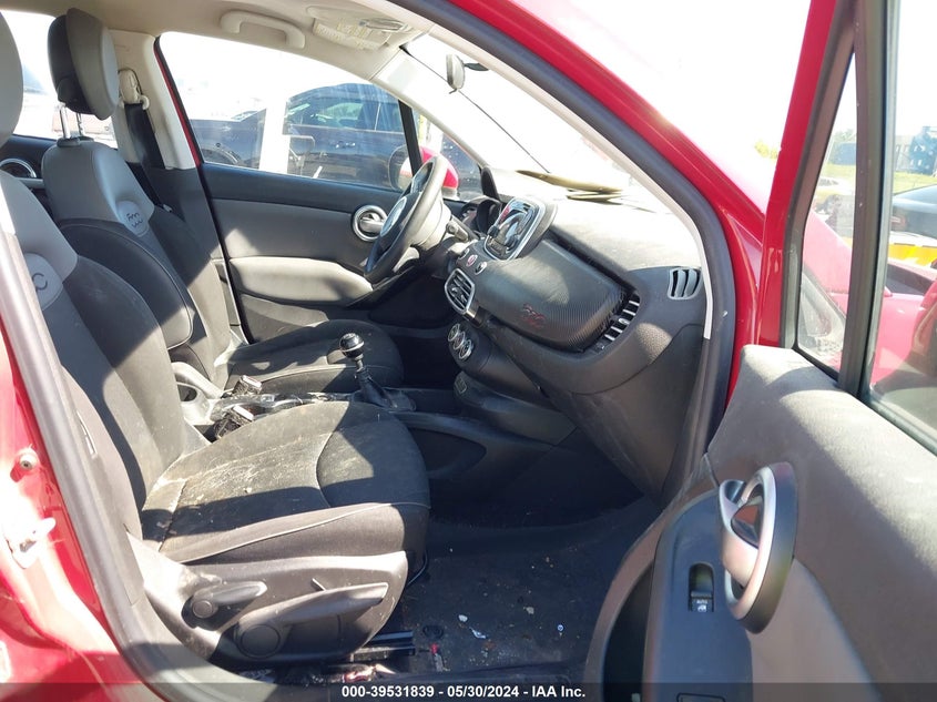 2016 Fiat 500X Pop VIN: ZFBCFXAW0GP393381 Lot: 39531839