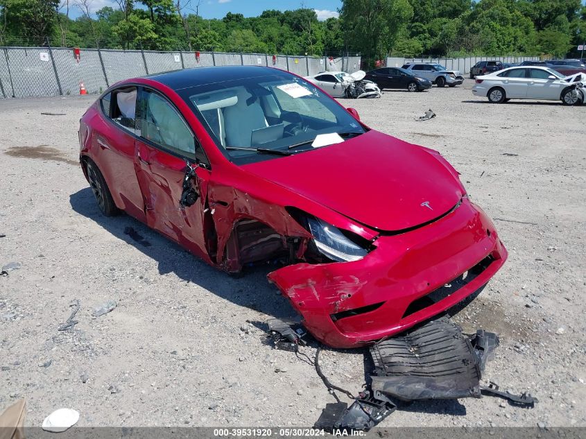 2022 Tesla Model Y Long Range Dual Motor All-Wheel Drive VIN: 7SAYGDEE7NF361764 Lot: 39531920