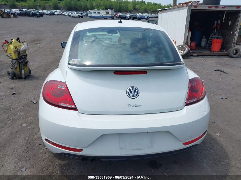 2019 Volkswagen Beetle 2.0T Final Edition Se/2.0T Final Edition Sel/2.0T S VIN: 3VWFD7AT3KM720552 Lot: 39531959