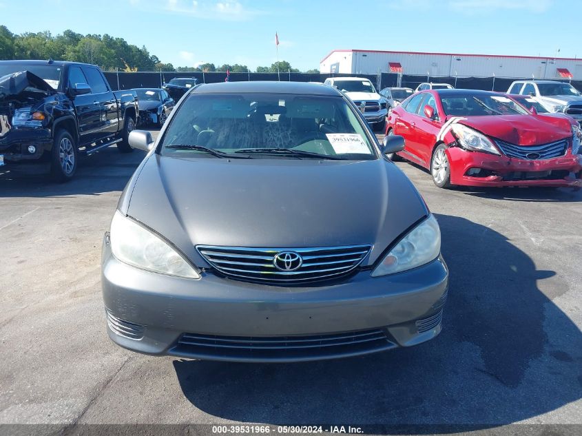2005 Toyota Camry Le VIN: 4T1BE32K35U989823 Lot: 39531966