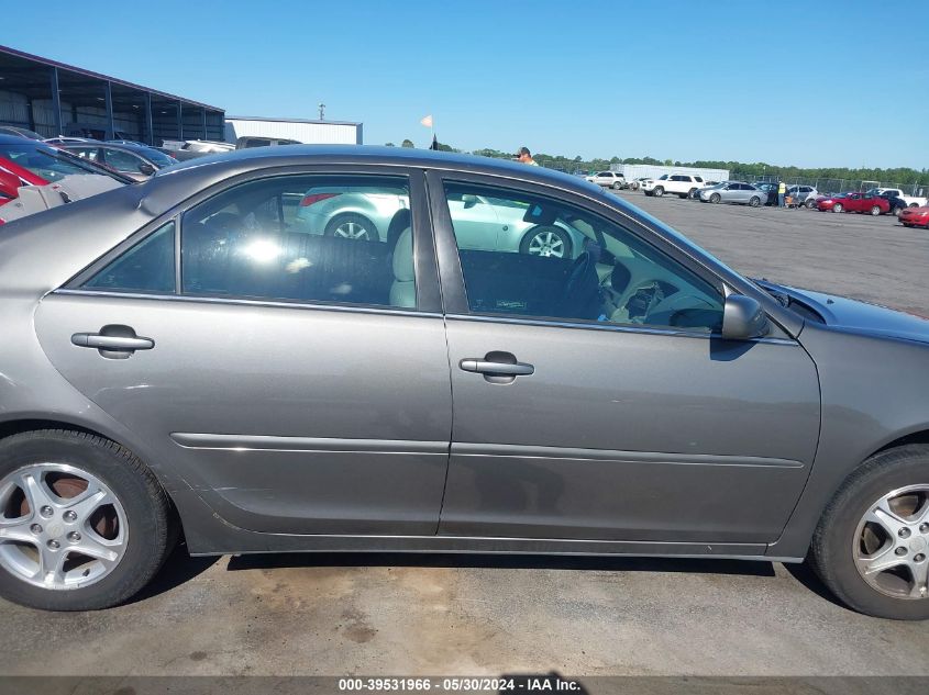 2005 Toyota Camry Le VIN: 4T1BE32K35U989823 Lot: 39531966