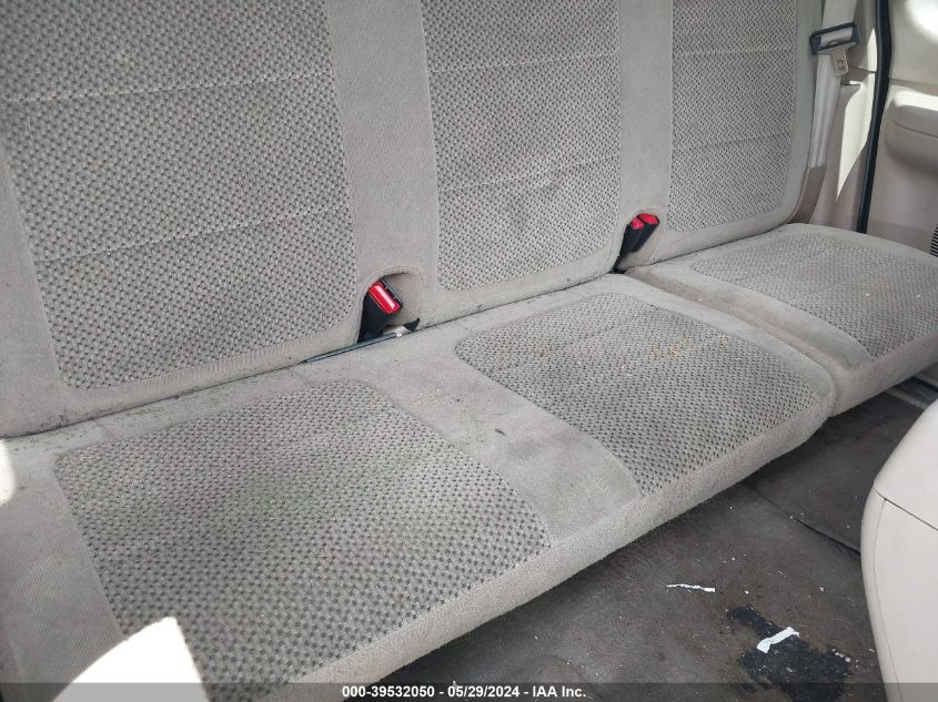 2001 Ford F-150 Xl/Xlt VIN: 1FTZX17201NB30879 Lot: 39532050