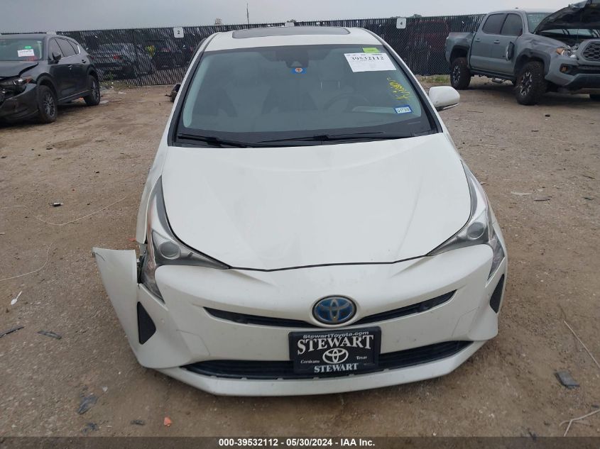 2018 Toyota Prius Four VIN: JTDKARFU3J3545971 Lot: 39532112