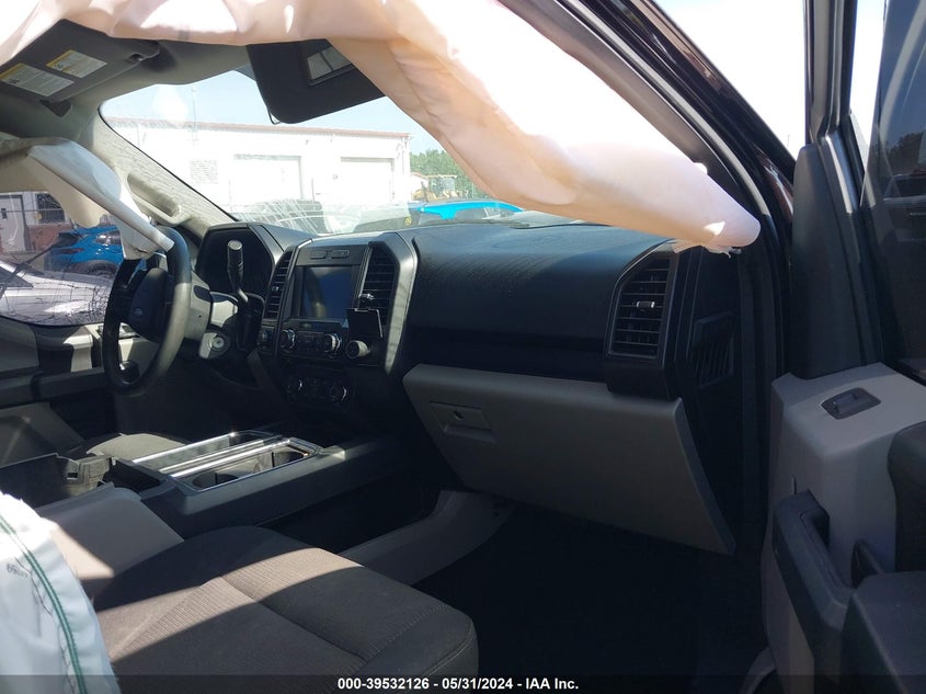 VIN 1FTEW1EP8JFE02282 2018 FORD F-150 XL