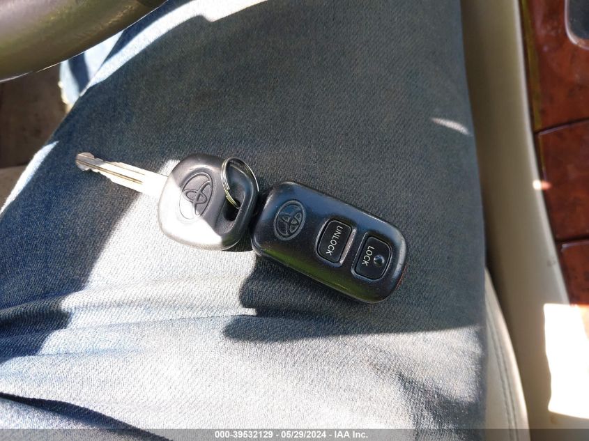 2007 Toyota Highlander Hybrid Limited V6 VIN: JTEEW21AX70041426 Lot: 39532129