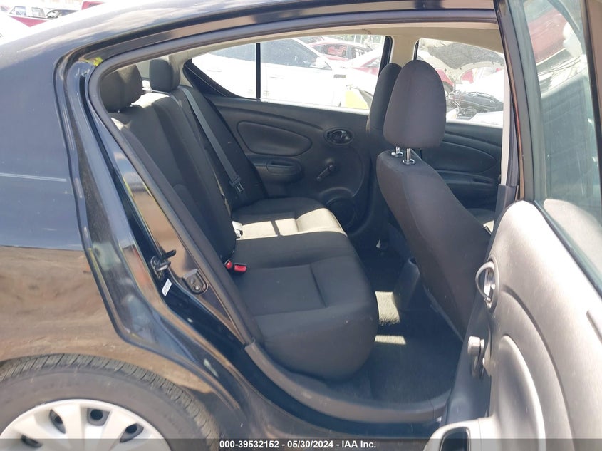 2019 Nissan Versa 1.6 S+ VIN: 3N1CN7AP9KL820895 Lot: 39532152