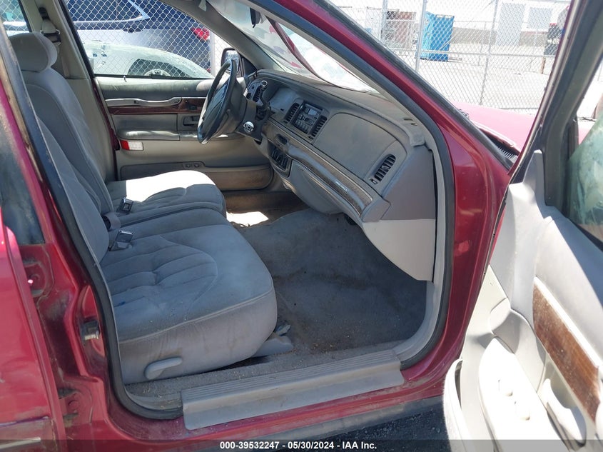 1995 Mercury Grand Marquis Gs VIN: 2MELM74W5SX660921 Lot: 39532247