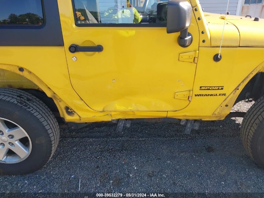 2015 Jeep Wrangler Sport VIN: 1C4AJWAG7FL585389 Lot: 39532279