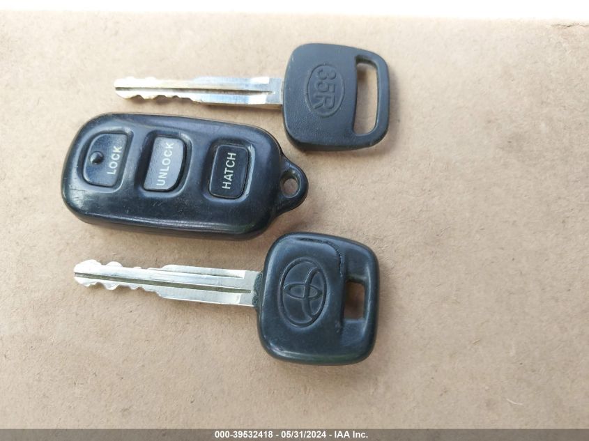 2004 Toyota Matrix Xrs VIN: 2T1KY32E44C186844 Lot: 39532418