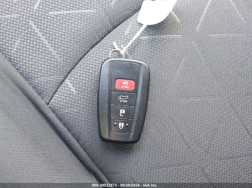 2020 TOYOTA RAV4 XLE - JTMW1RFV1LD521479