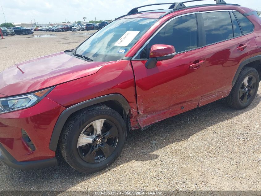 2020 TOYOTA RAV4 XLE - JTMW1RFV1LD521479