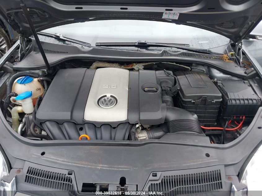 2008 Volkswagen Jetta Se/Sel VIN: 3VWRZ71K18M058341 Lot: 39532618