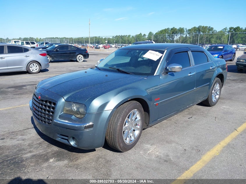 2005 Chrysler 300C VIN: 2C3JA63H45H656814 Lot: 39532703