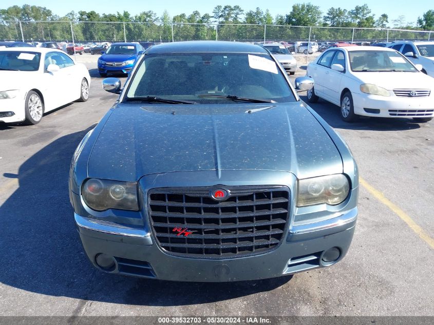 2005 Chrysler 300C VIN: 2C3JA63H45H656814 Lot: 39532703