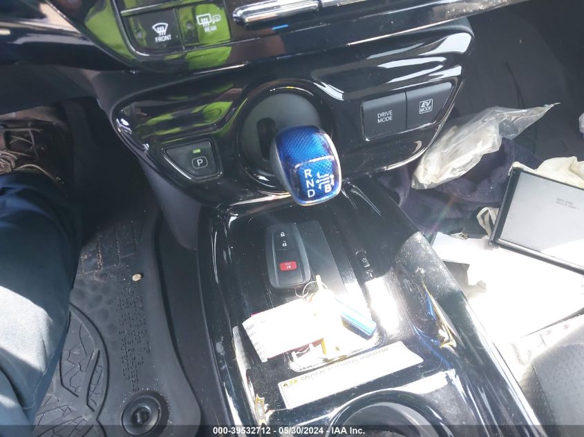 2018 Toyota Prius Three VIN: JTDKARFU6J3545088 Lot: 39532712