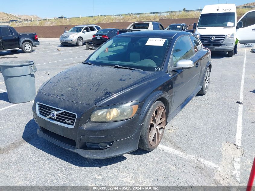 2010 Volvo C30 T5/T5 R-Design VIN: YV1672MK4A2181598 Lot: 39532744