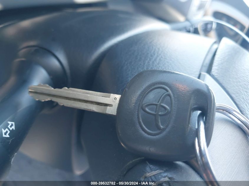 2007 Toyota Rav4 Limited VIN: JTMBD31V175102476 Lot: 39532782