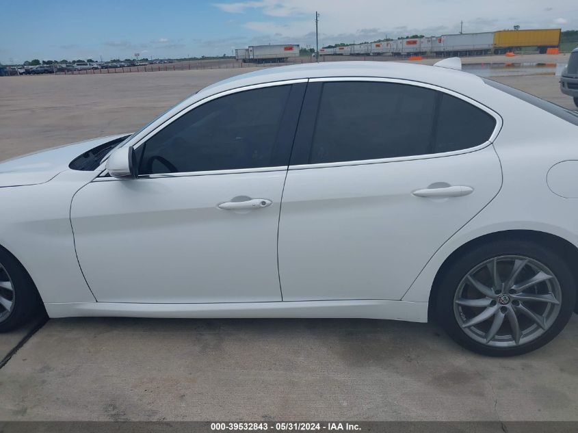 2017 Alfa Romeo Giulia Rwd VIN: ZARFAEBN2H7553951 Lot: 39532843