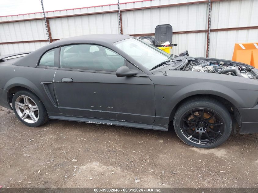 2004 Ford Mustang VIN: 1FAFP406X4F144827 Lot: 39532846