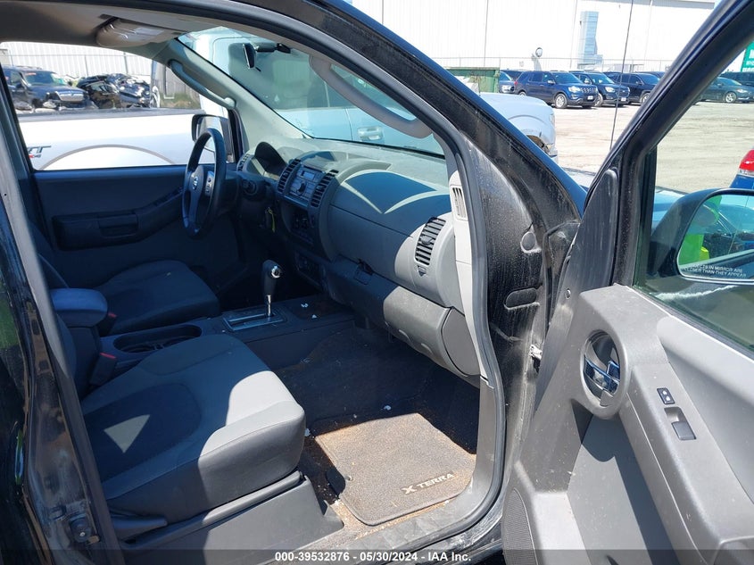 2010 Nissan Xterra X VIN: 5N1AN0NW8AC502902 Lot: 39532876