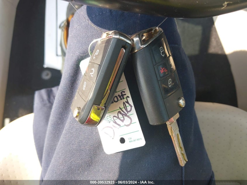 2016 VOLKSWAGEN GOLF SPORTWAGEN TSI SE 4-DOOR - 3VWC17AU6GM502374