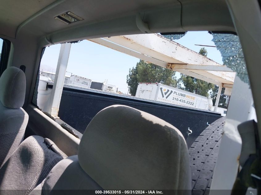 2000 Chevrolet C2500 Chassis VIN: 1GBGC24RXYF418301 Lot: 39533015