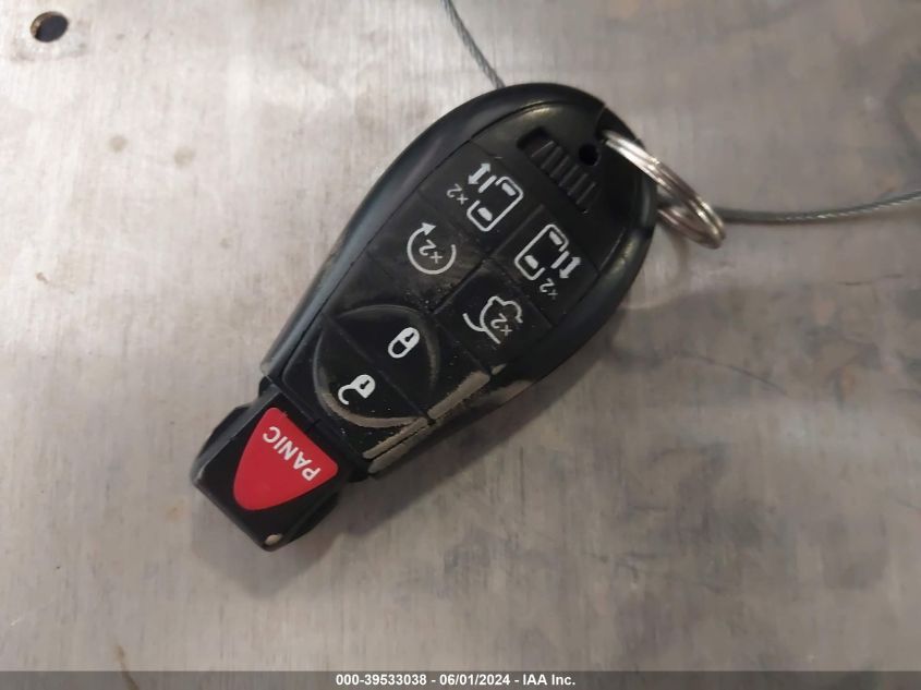 2008 Chrysler Town & Country Touring VIN: 2A8HR54P88R740595 Lot: 39533038