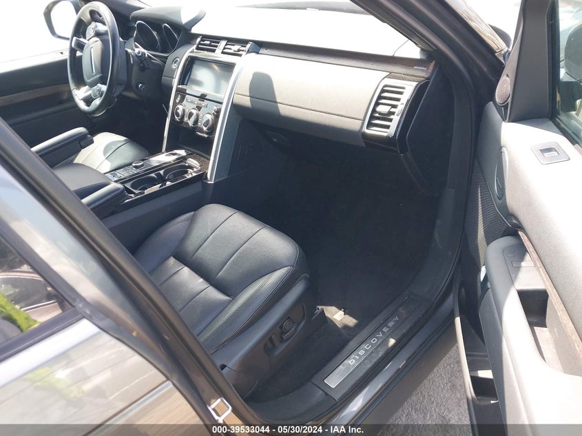 2017 LAND ROVER DISCOVERY HSE - SALRRBBV6HA010516