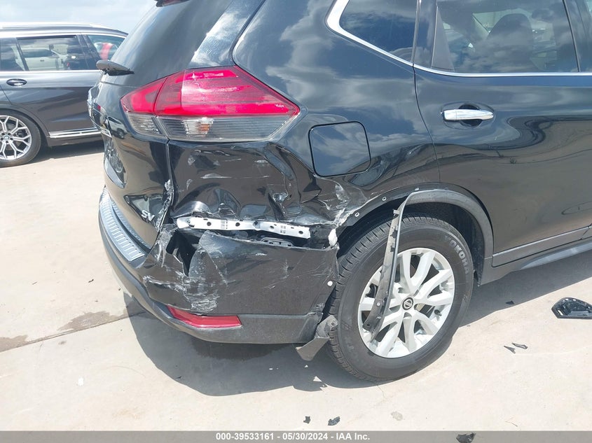 2017 Nissan Rogue Sv VIN: KNMAT2MT6HP612170 Lot: 39533161