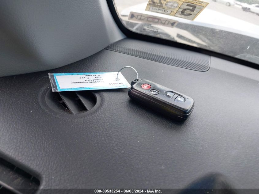 2012 Toyota Highlander Limited V6 VIN: 5TDDK3EH6CS116848 Lot: 39533254