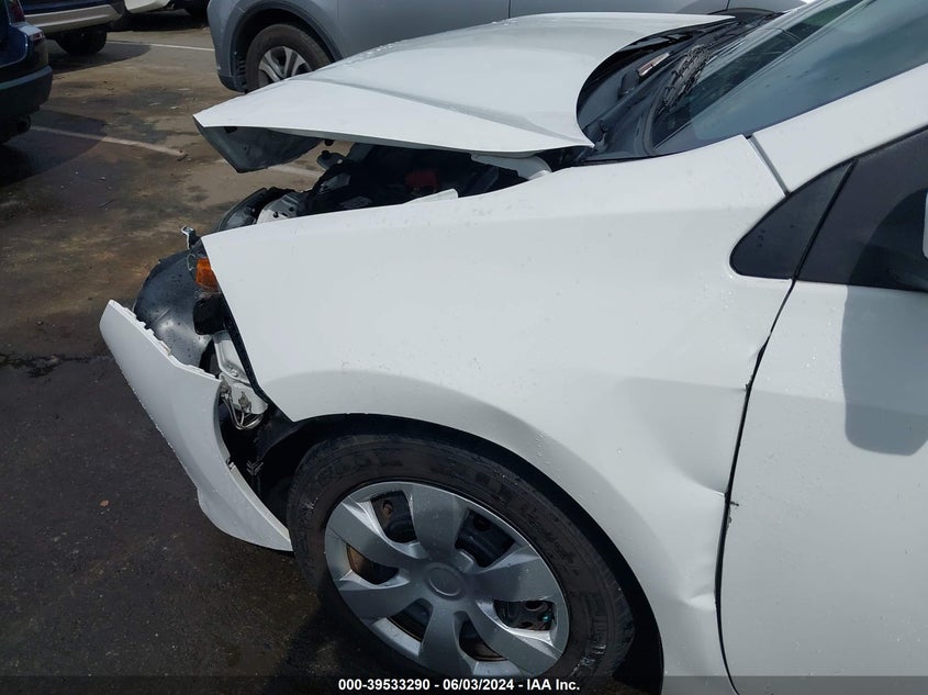 2017 Toyota Corolla Le VIN: 5YFBURHE4HP646354 Lot: 39533290