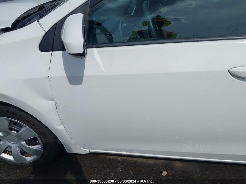 2017 Toyota Corolla Le VIN: 5YFBURHE4HP646354 Lot: 39533290