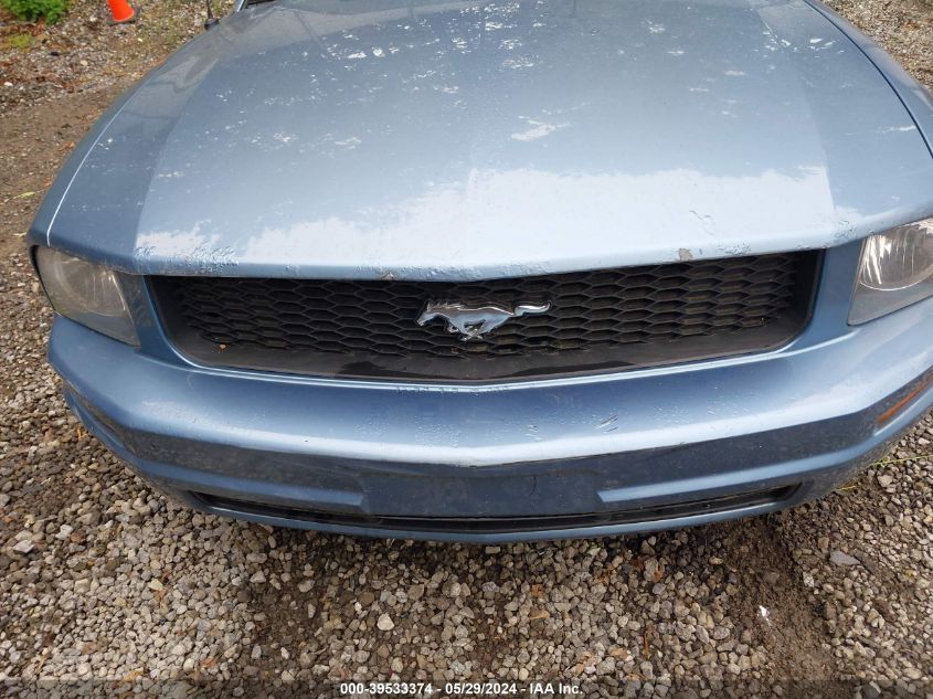 2007 Ford Mustang V6 Deluxe/V6 Premium VIN: 1ZVFT80N475344694 Lot: 39533374