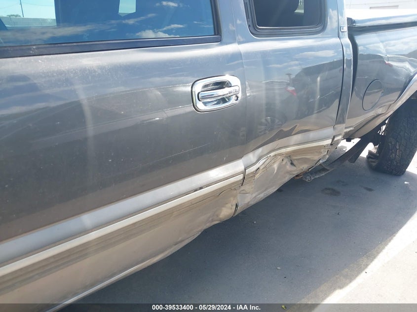 2002 Chevrolet Silverado 1500 Ls VIN: 2GCEK19T621142007 Lot: 39533400