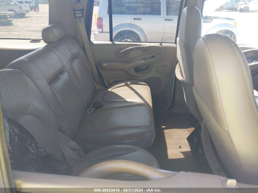 2000 Ford Expedition Xlt VIN: 1FMRU1567YLA49734 Lot: 39533410