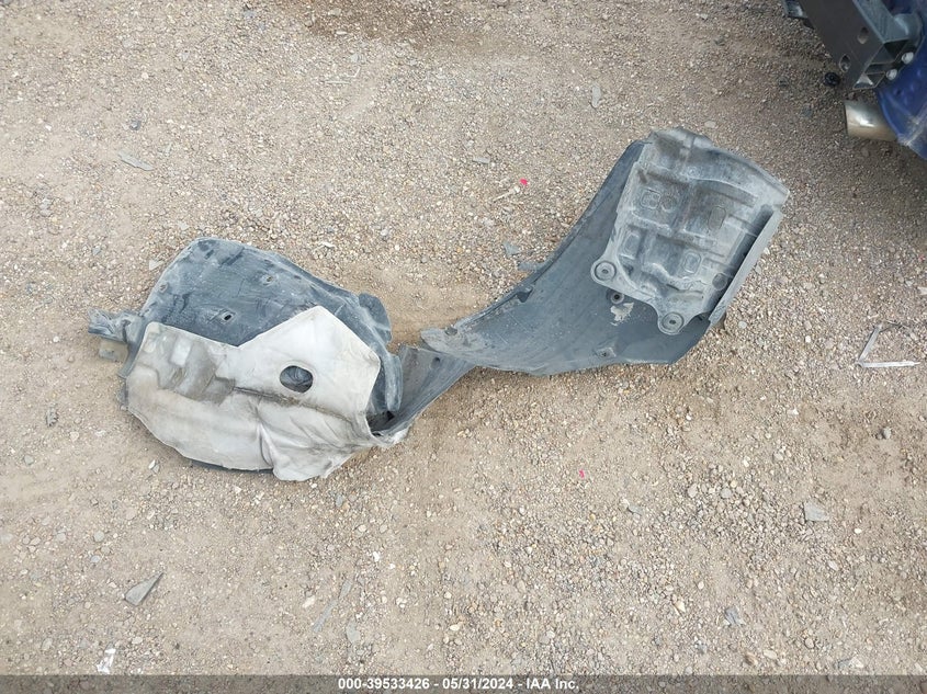 2019 TOYOTA COROLLA SE - 5YFBURHE6KP915882