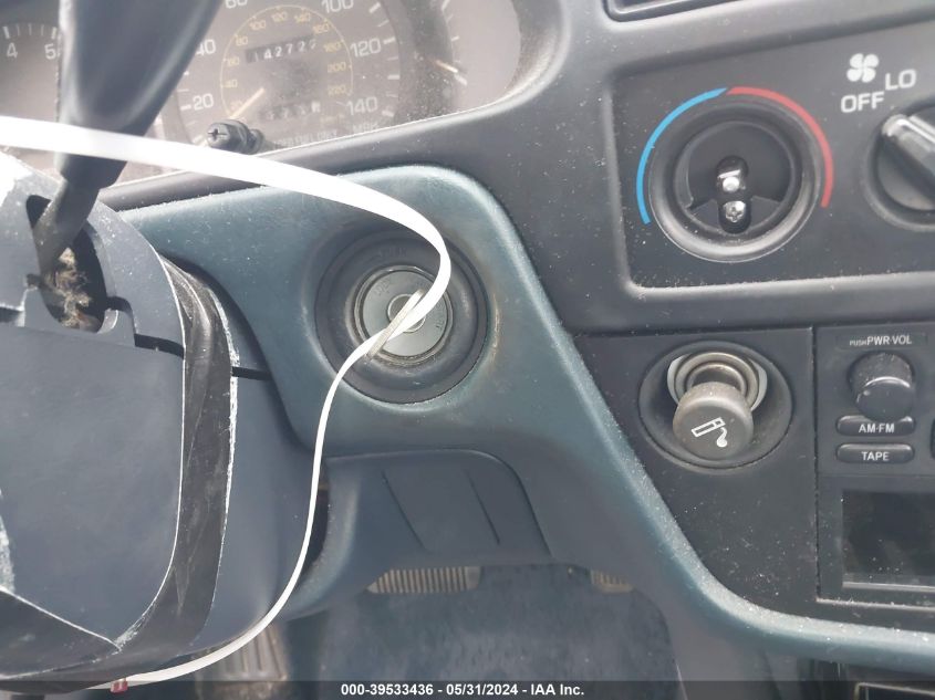 1992 Toyota Camry Le VIN: 4T1SK12E2NU013183 Lot: 39533436